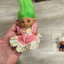 Vintage Russ Troll Doll In Pink Dress With Cupcake