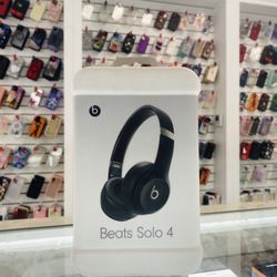 Beats Solo 4 