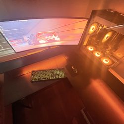 Table,monitor,mouse, Keyboard, And Pc 