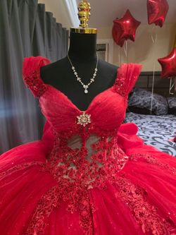 Quinceañera Dress (Red)