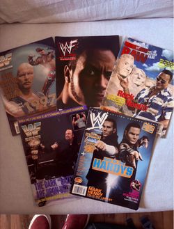 Vintage wwe wrestling magazines