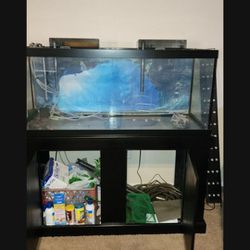 75 Gallon Fish Tank,  Almost New, Trade Only 