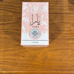 Yara Lattafa 100ml Bottle 