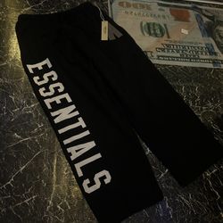 Essential Sweatpants 