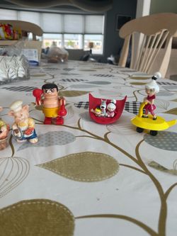 Miscellaneous figurines