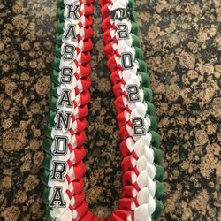 Graduation Leis/ Leis Para Graduaciones