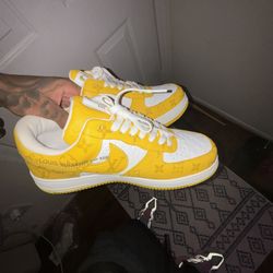 Louis Vuitton Sneaks 