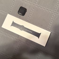 Apple Watch 44 MM SE