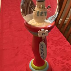 Snowman Snow Globe
