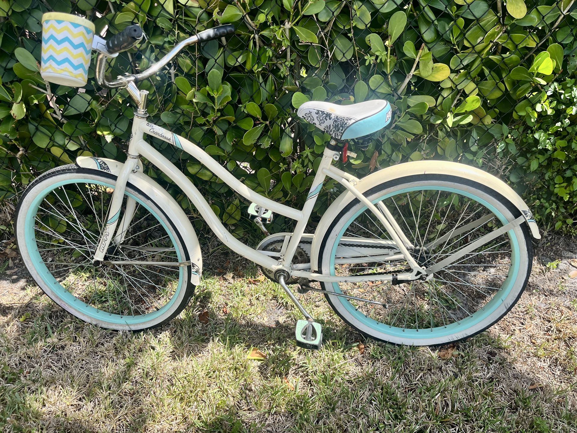 Women s Huffy Cranbrook Beach Cruiser 26 for Sale in Fort