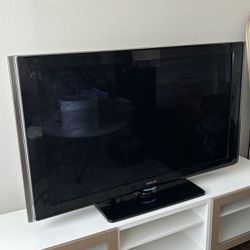 52” Samsung TV with Remote