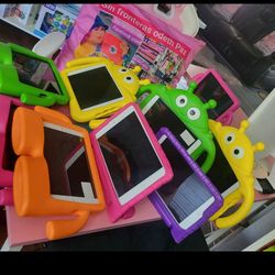 $75 Ipad Cargadores Y Protectores Incluido https://offerup.com/redirect/?o=SXBhZC5jYXNl Charger Included 