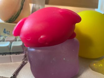 TRADING SQUISHIES/ or selling