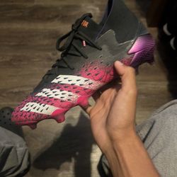 Adidas Predator Freaks Elites