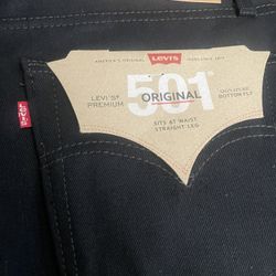 Levis🏷️ All Colors ✅