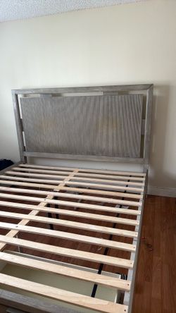 King bed free