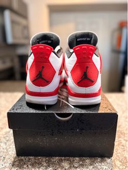 Air Jordan 4 retro sneakers