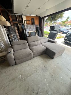 Reclining Sofa