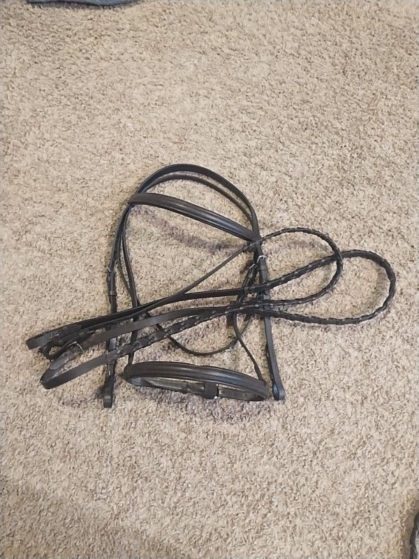 New Dark Brown Suffolk Simple Raised Bridle - Size Horse (F/S) Dover Saddlery
