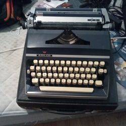 Type Writer