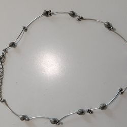 8" silver tone necklace