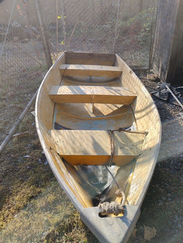 12ft Aluminum Boat