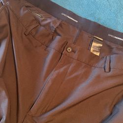 Two Pair Gold Shorts Sir 42 Men 