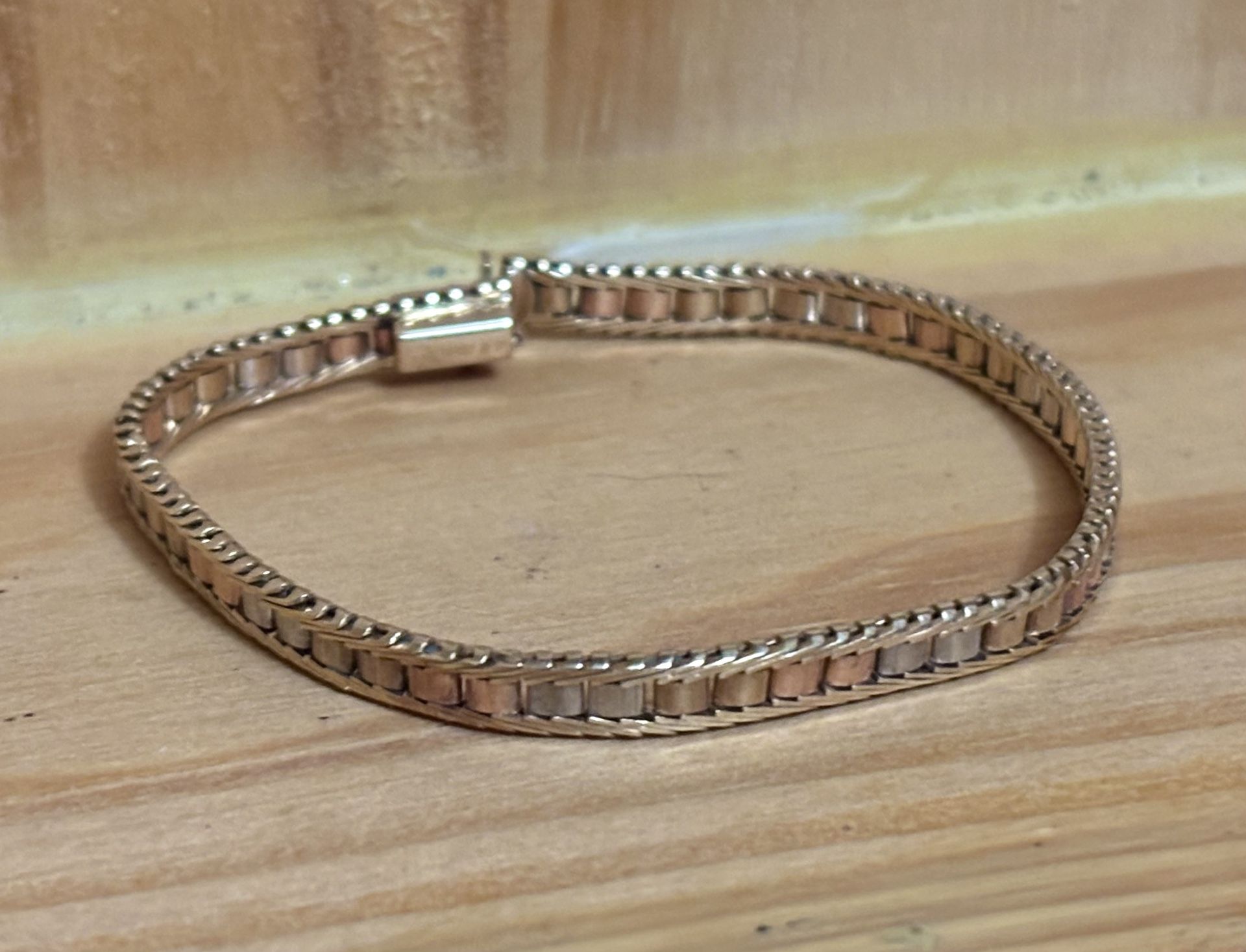 🇮🇹Italian 14k Solid Gold Multi Toned Chain Bracelet 7in Long 0.5cm Width 11.53g