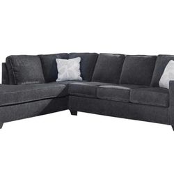 Sectional Sofa - Signature Design by Ashley 