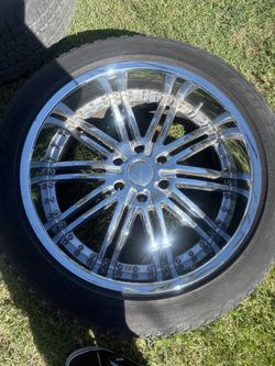 22 Inch  Rims 4 Tahoe