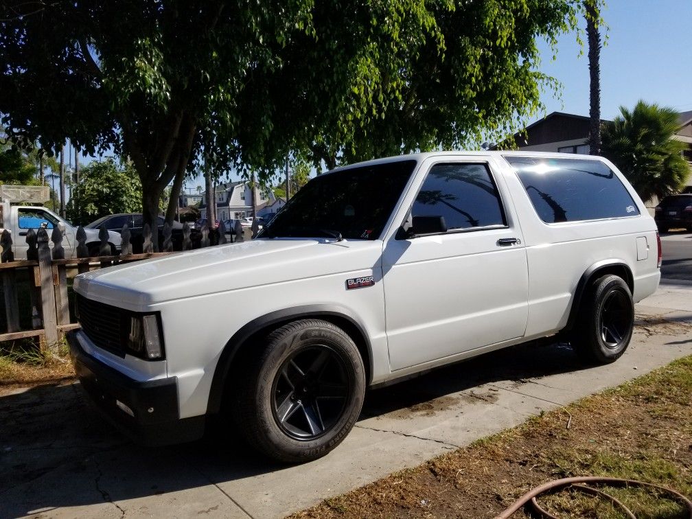 1985 Chevy s10 blazer