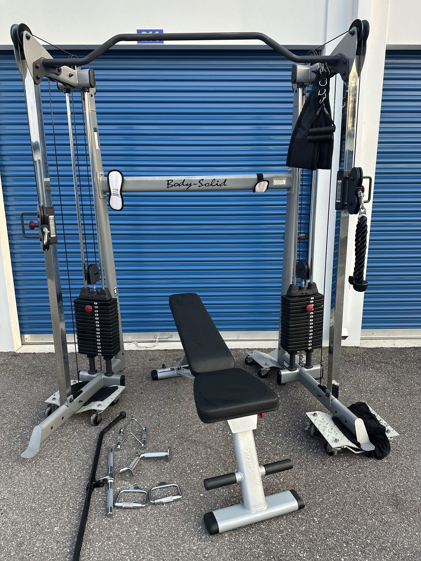 Body-Solid Compact Functional Training Center GDCC210
