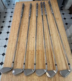 Callaway Mavrik Irons 5-PW golf clubs. New grips