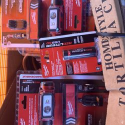 Milwaukee Red Lithium 3.0 USD Headlight 