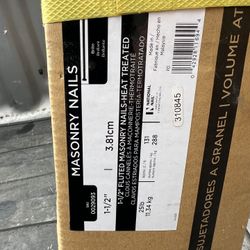 Heavy-Duty Fluted Masonry Nails – 1-1/2” (25 lb Box)