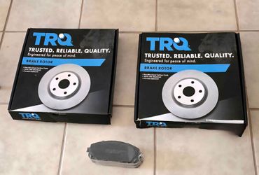 BRAND NEW TRO Front Brake Rotors plus brake pads (2016-2021) Jerp Cherokee