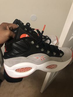 REEBOK QUESTION SIZE 8