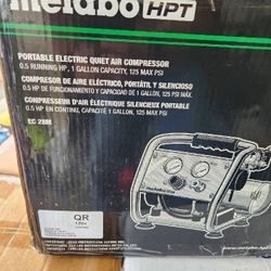 Portable 1 Gallon Oil-Free Quiet Air Compressor | Metabo HPT EC28M

