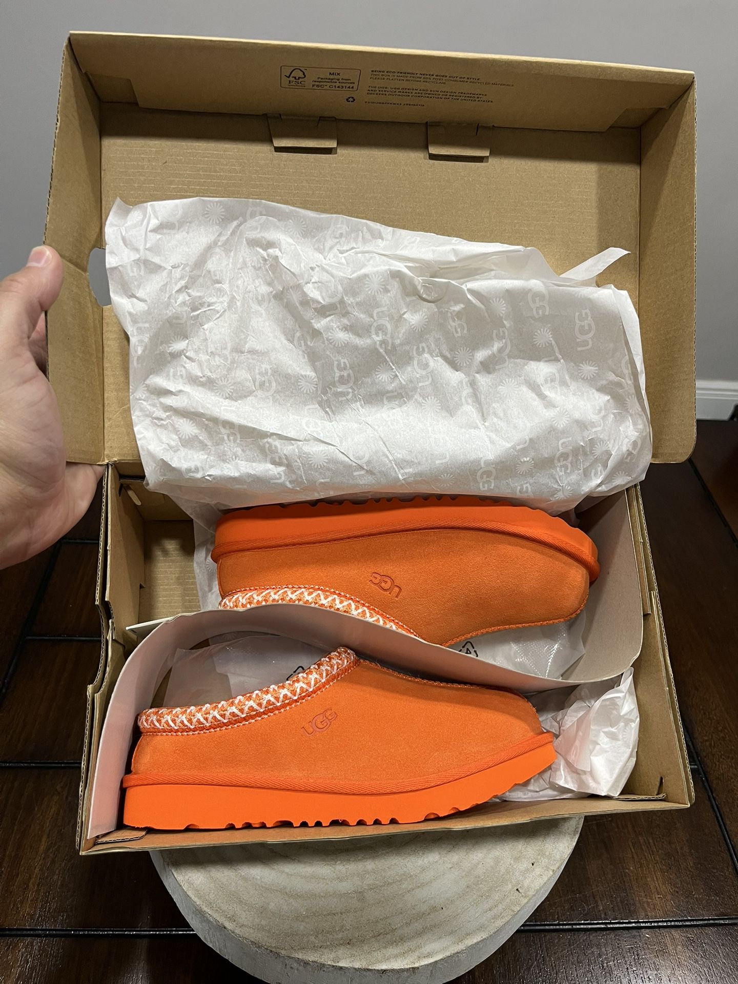 NEW WITH BOX UGG TASMAN II SUEDE WOOL SLIPPERS ORANGE SODA Youth Kids Size 3 1019066K