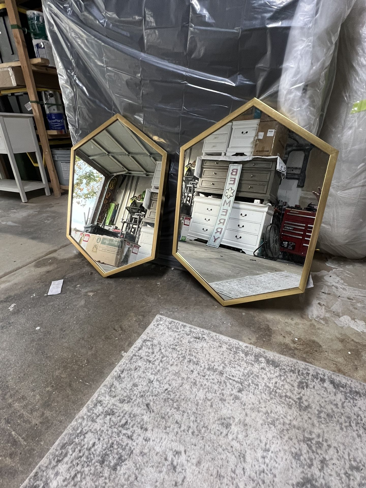 Gold Framed Hexagon Mirror 