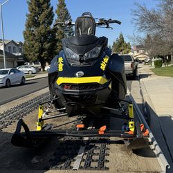 2018 Skidoo 850 summit X