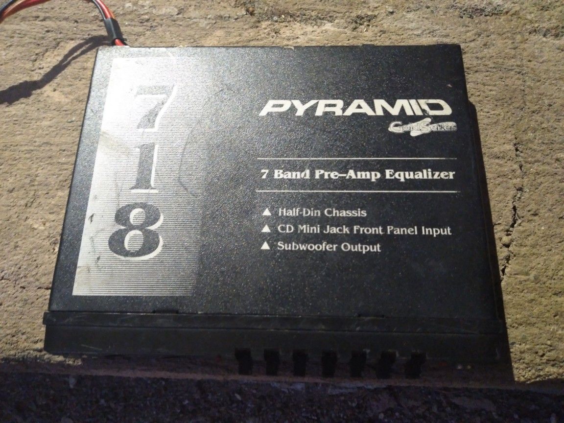 Pyramid car audio eq