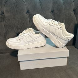 Nike Force 1 ..1 Y