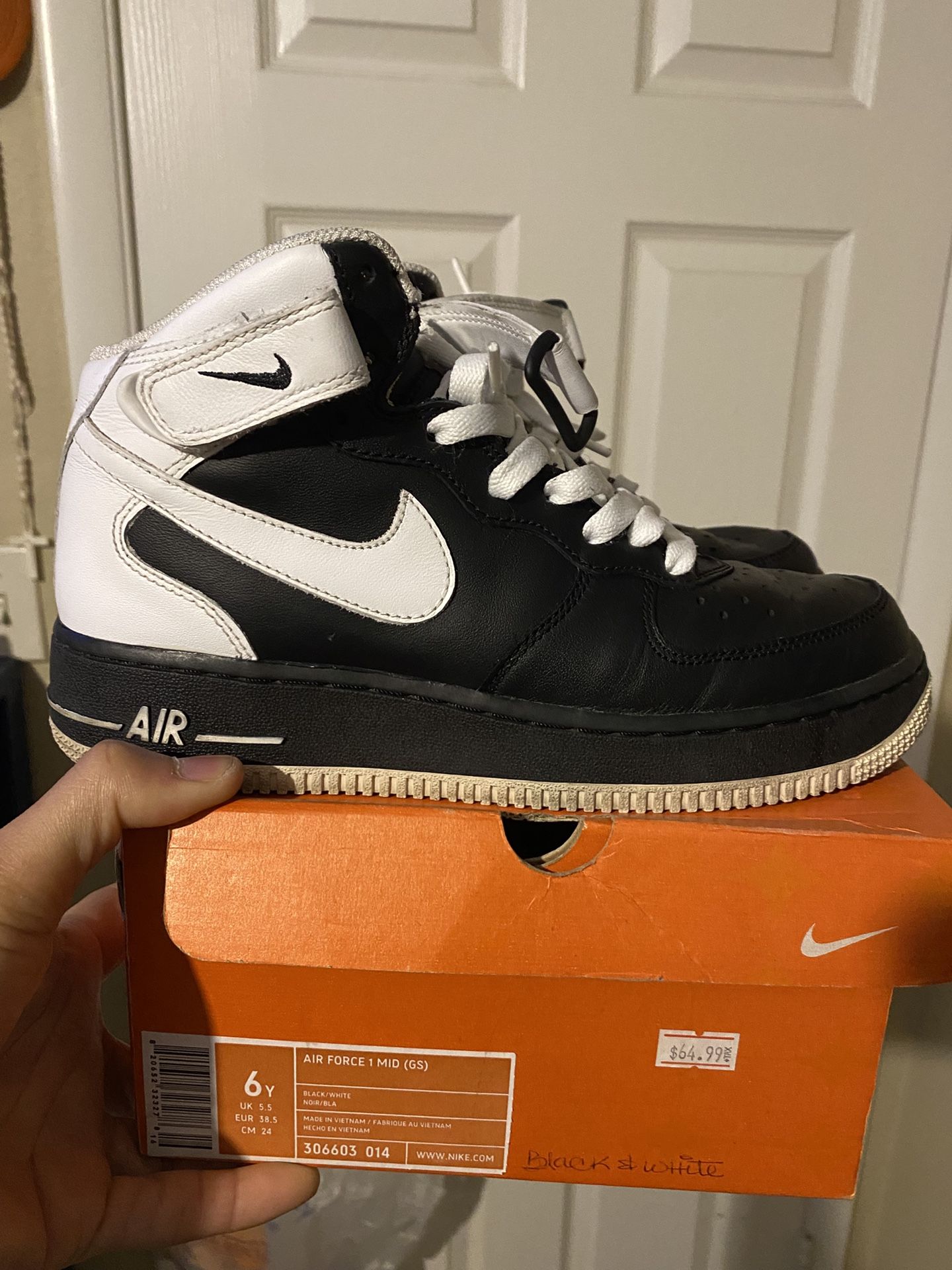 Nike Air Force 1s Mid $30 FIRM CASH ONLY