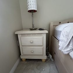 Full Size Bedroom Frame & Matress