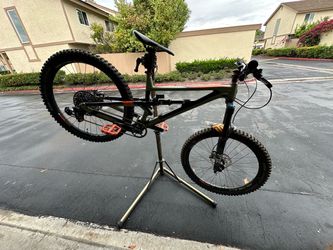 2019 Polygon Siskiu N9 Medium + Tools/Gear