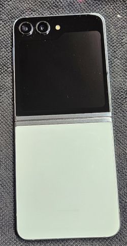 Z FLIP 5-MINT GREEN-Unlocked 256GB