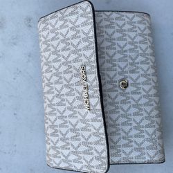 Michael Kors Wallet Purse