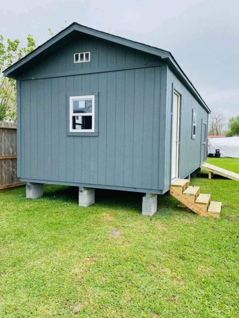 Storage Sheds 