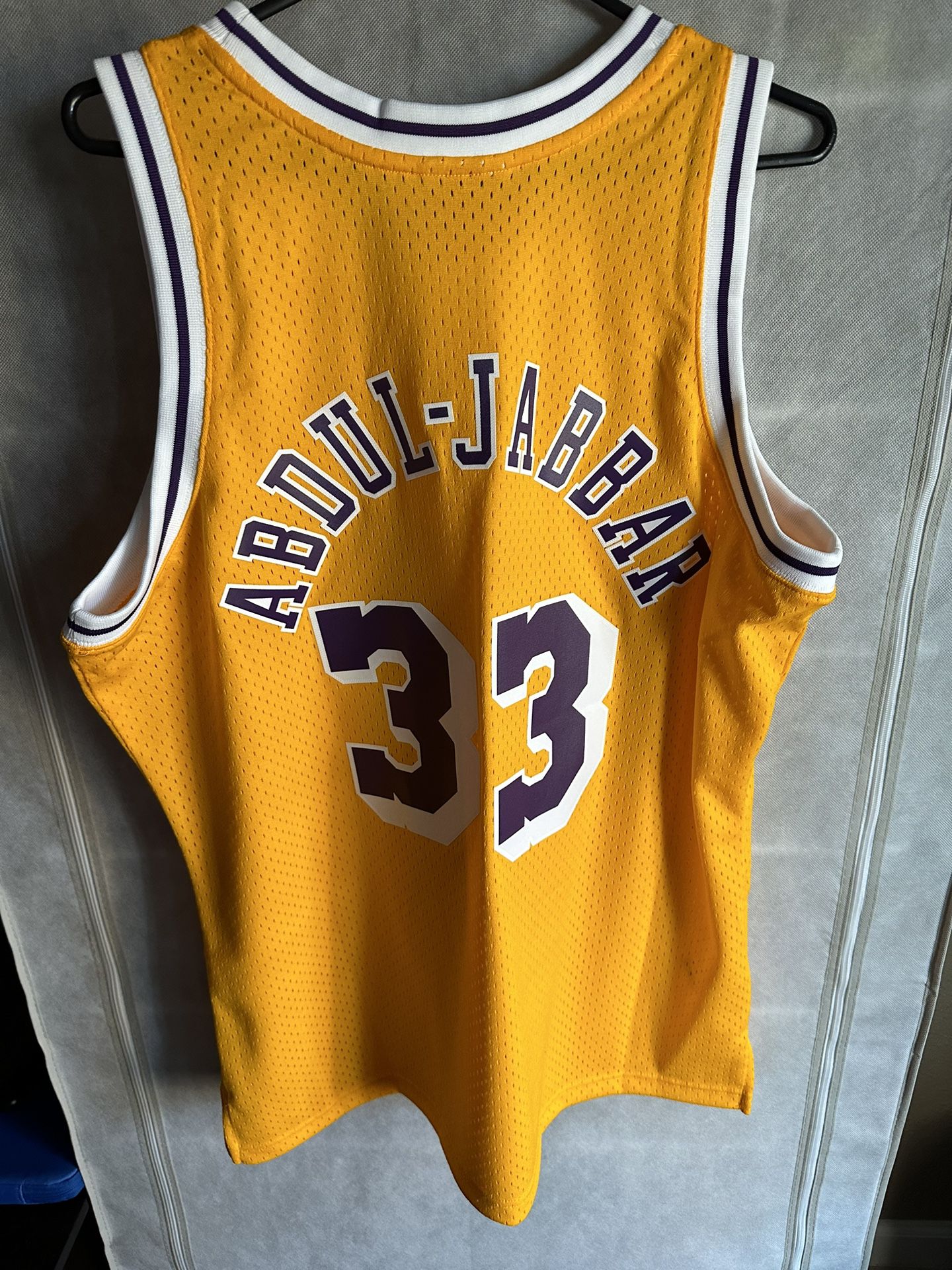 Vintage UCLA Kareem Abdul Jabbar Basketball Jersey for Sale in Los Angeles,  CA - OfferUp